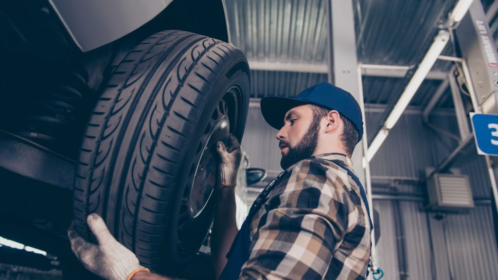 Tire change assistance indianapolis