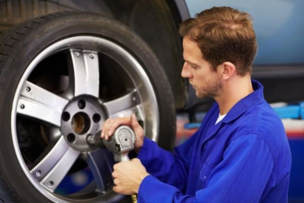 tire repair shop assistance in indianapolis